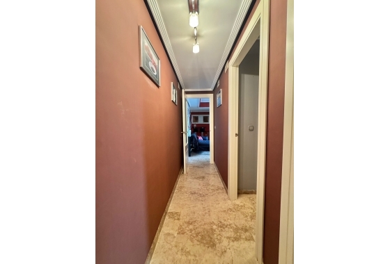 Resale - Apartment / flat - Benidorm - Costa Blanca
