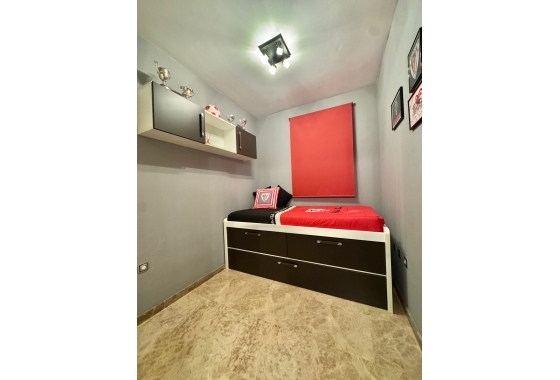 Resale - Apartment / flat - Benidorm - Costa Blanca