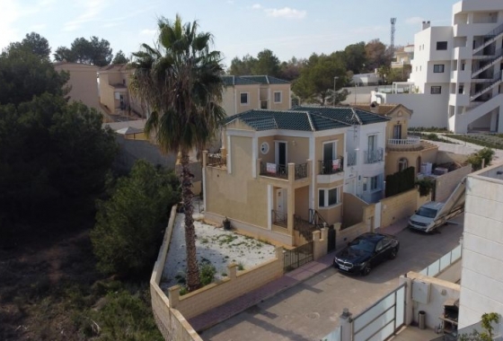 Wiederverkauf - Villa - Orihuela - Inland