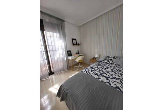 Resale - Townhouse - San Miguel de Salinas - Ciudad De Las Comunicaciones