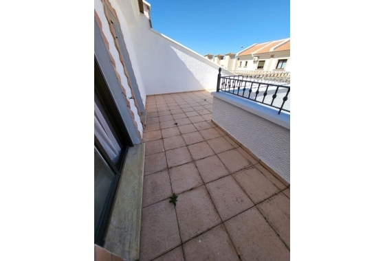 Resale - Townhouse - San Miguel de Salinas - Ciudad De Las Comunicaciones