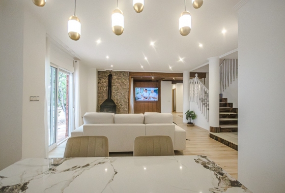 Wiederverkauf - Finca - Orihuela - Inland