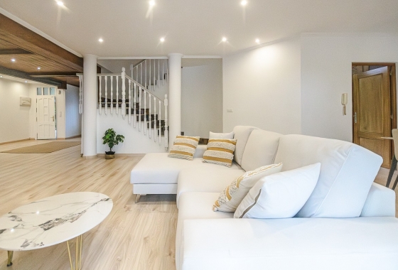 Wiederverkauf - Finca - Orihuela - Inland