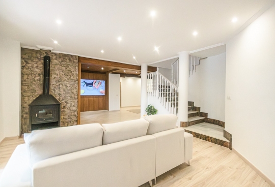 Wiederverkauf - Finca - Orihuela - Inland