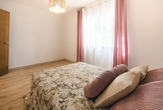 Wiederverkauf - Finca - Orihuela - Inland