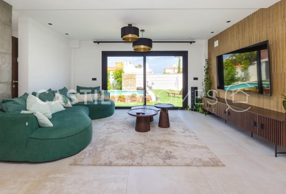 Herverkoop - Villa - Torrevieja - Torreta Florida