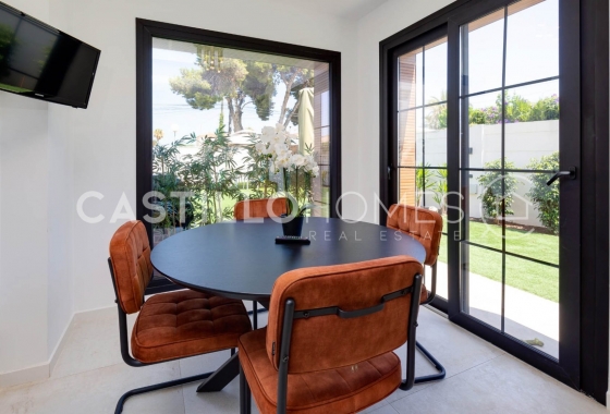 Herverkoop - Villa - Torrevieja - Torreta Florida