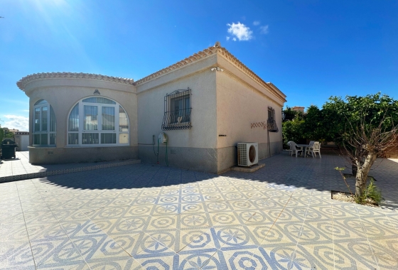 Wiederverkauf - Villa - Orihuela Costa - Costa Blanca