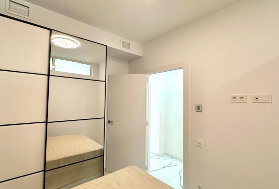 Wiederverkauf - Wohnung - Torrevieja - Playa del Cura