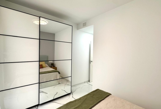 Wiederverkauf - Wohnung - Torrevieja - Playa del Cura