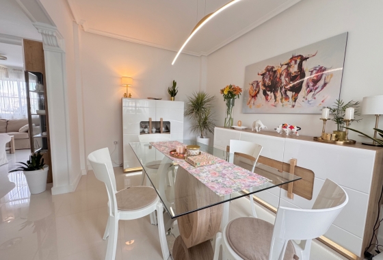 Herverkoop - Villa - Algorfa - Inland