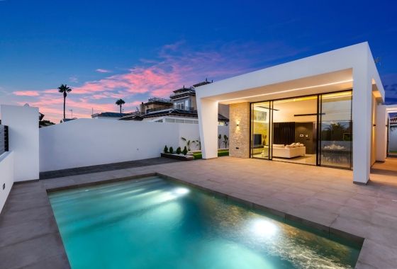 Herverkoop - Villa - El Chaparral - Inland