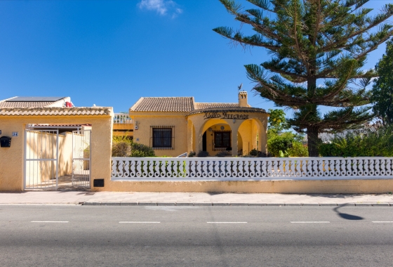 Herverkoop - Villa - Torrevieja - Costa Blanca