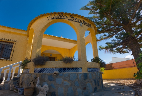 Herverkoop - Villa - Torrevieja - Costa Blanca