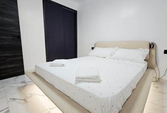 Перепродажа - Квартира - Torrevieja - Acequion