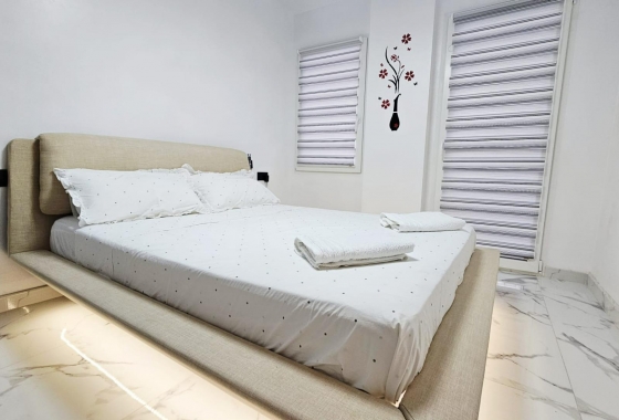 Перепродажа - Квартира - Torrevieja - Acequion