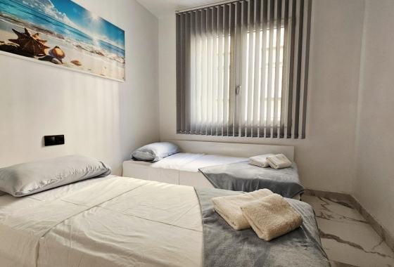 Перепродажа - Квартира - Torrevieja - Acequion
