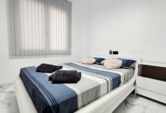 Перепродажа - Квартира - Torrevieja - Acequion