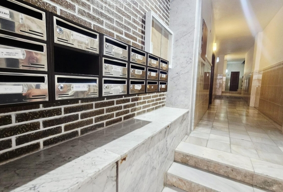 Перепродажа - Квартира - Torrevieja - Acequion