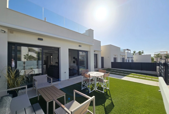 Wiederverkauf - Villa - Pilar de la Horadada - Costa Blanca