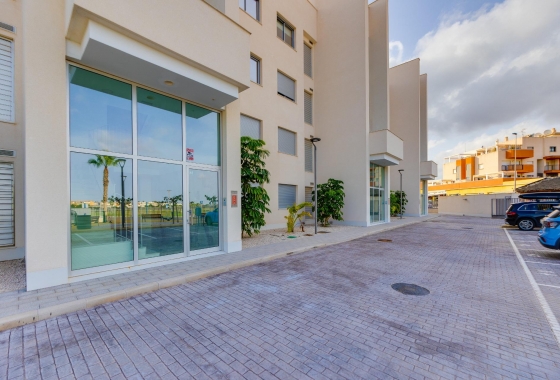 Herverkoop - Appartement / flat - Orihuela Costa - Villamartín-las Filipinas