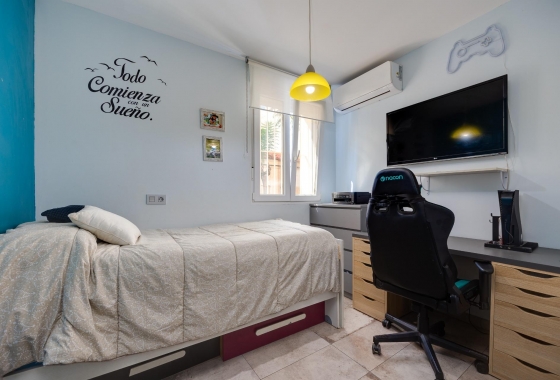 Herverkoop - Herenhuis - Torrevieja - Centro