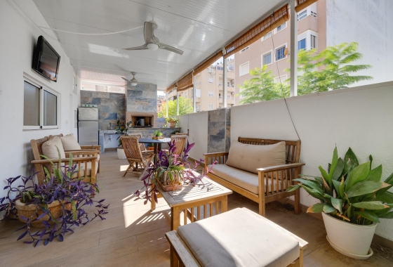 Herverkoop - Herenhuis - Torrevieja - Centro