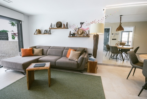 Herverkoop - Appartement / flat - Lo Crispin - Inland