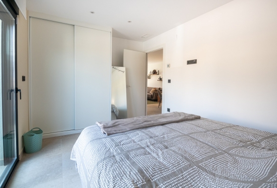 Herverkoop - Appartement / flat - Lo Crispin - Inland