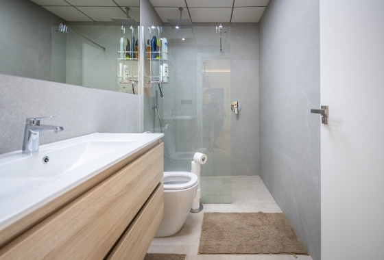 Herverkoop - Appartement / flat - Lo Crispin - Inland