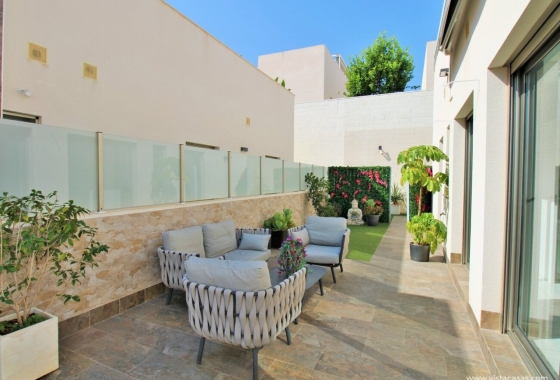 Wiederverkauf - Villa - Orihuela Costa - Costa Blanca