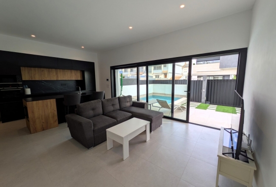 Wiederverkauf - Bungalow - Pilar de la Horadada - Costa Blanca