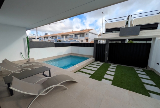 Wiederverkauf - Bungalow - Pilar de la Horadada - Costa Blanca