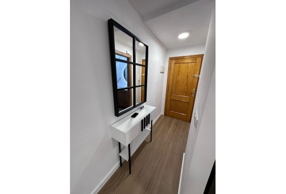 Herverkoop - Appartement / flat - Torrevieja - Playa del Cura