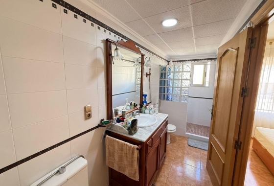 Wiederverkauf - Wohnung - Torrevieja - Playa del Cura