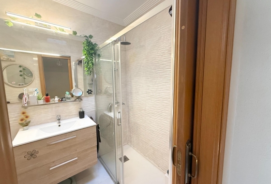 Wiederverkauf - Stadthaus - Torrevieja - El Limonar