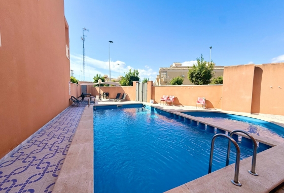 Wiederverkauf - Stadthaus - Torrevieja - El Limonar