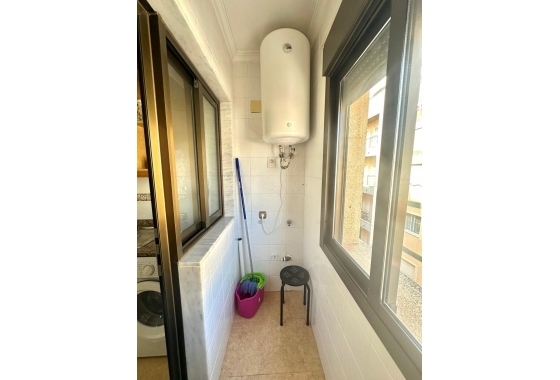 Wiederverkauf - Wohnung - Torrevieja