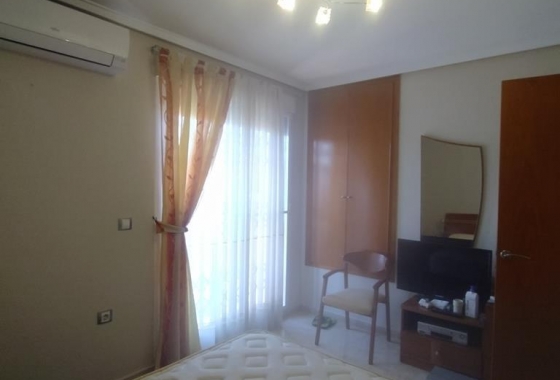 Wiederverkauf - Stadthaus - Torrevieja - AGUAS NUEVAS 25