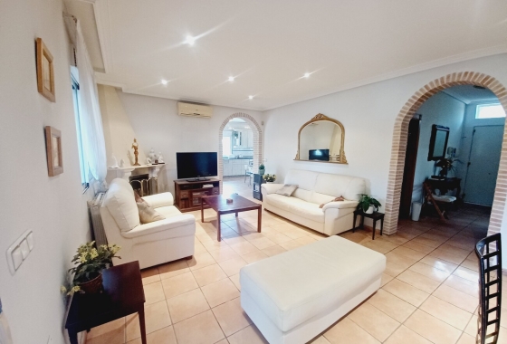 Herverkoop - Villa - Canadas De San Pedro - Inland