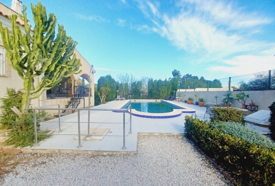 Herverkoop - Villa - Canadas De San Pedro - Inland