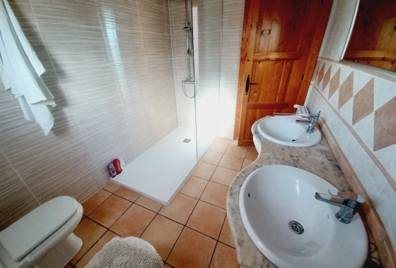 Herverkoop - Villa - Canadas De San Pedro - Inland