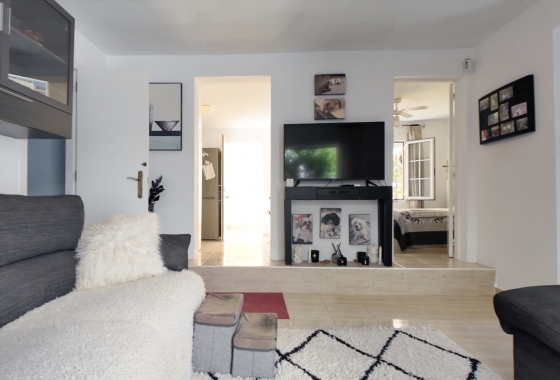 Wiederverkauf - Villa - Orihuela Costa - Calle Mayor