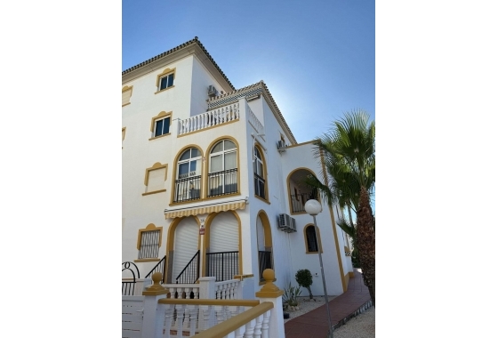 Herverkoop - Bungalow - Torrevieja - Cañada Del Molino