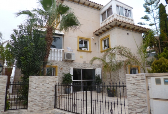 Herverkoop - Villa - Orihuela Costa - Costa Blanca