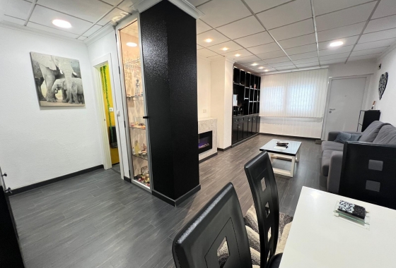 Wiederverkauf - Wohnung - Torrevieja - Playa del Cura