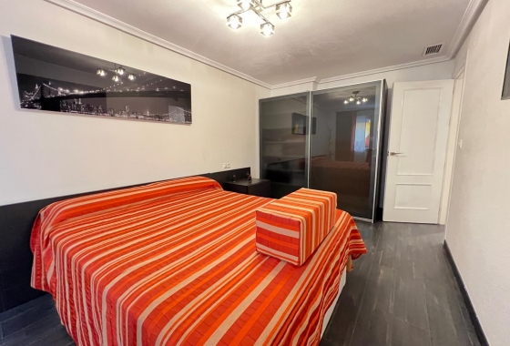 Wiederverkauf - Wohnung - Torrevieja - Playa del Cura