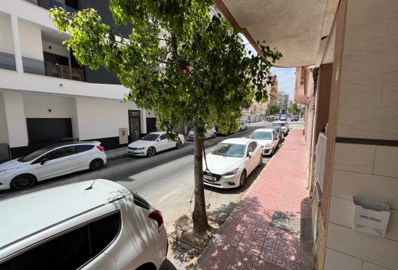 Wiederverkauf - Wohnung - Torrevieja - Playa del Cura