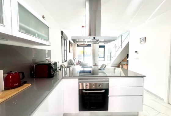 Wiederverkauf - Villa - Torrevieja - La Siesta - El Salado - Torreta