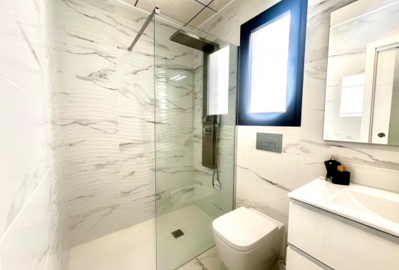 Wiederverkauf - Villa - Torrevieja - La Siesta - El Salado - Torreta